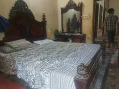 Full size king bed with dressing No mattress 0