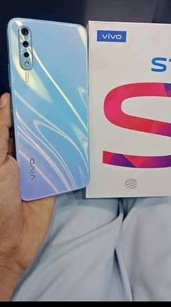 vivo s1 4/128 with box