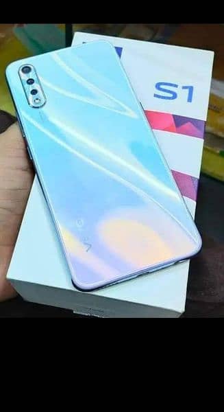 vivo s1 4/128 with box 3