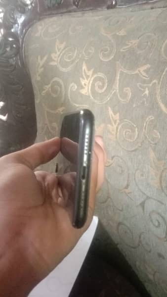 iphone Xr non pta 4