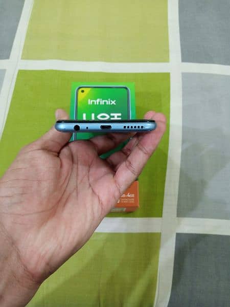 Infinix Hot 10 For Sale 3