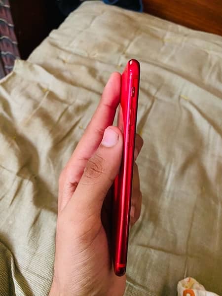 iPhone SE 2020 urgent sale 3