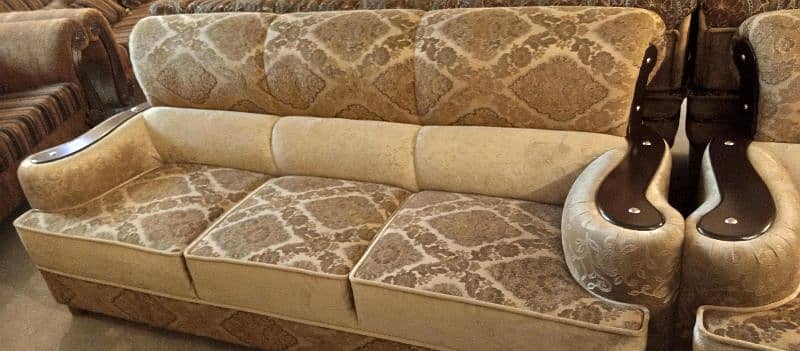 heavy and best material fresh new sofa set 1