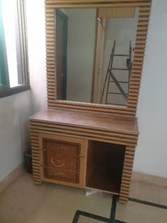 dressing table