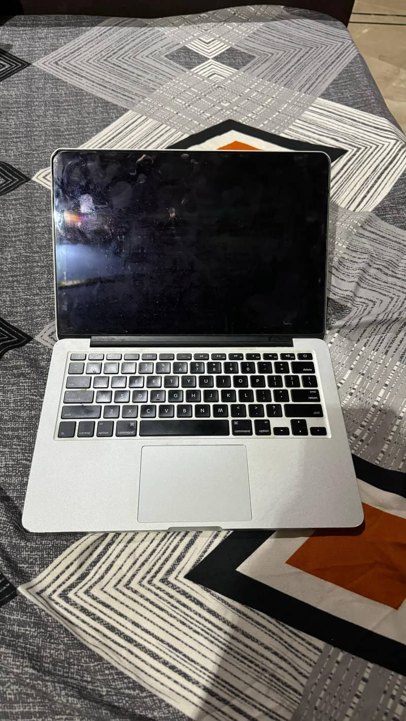 Apple MacBook Pro 2013 Core i5 13.3 inch 0