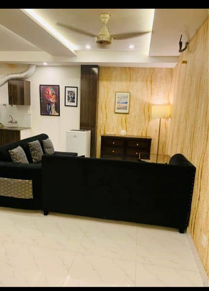 One bedroom luxury apartment for rent in bahria town 3