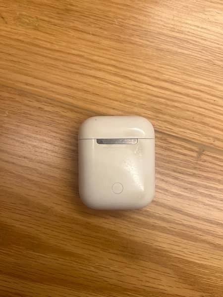 Apple Airpods 1st Gen (ORIGINAL) 3