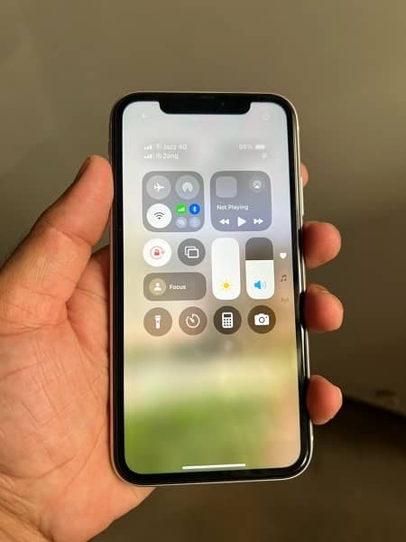 iphone XR 64Gb PTA approved 1