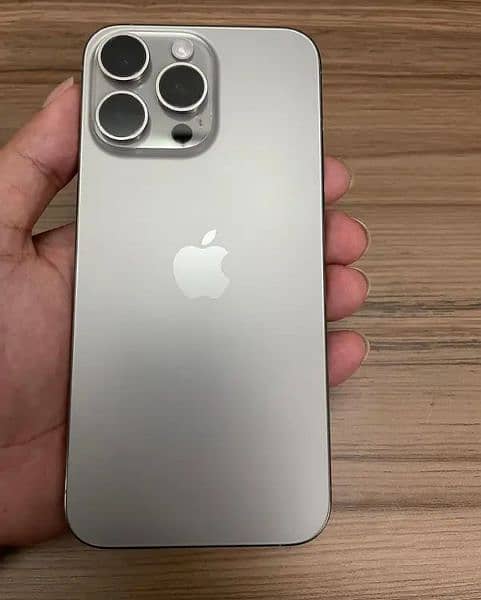 iPhone 15 pro max non pta 3