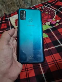 infinix Hot 9 play (4/64)