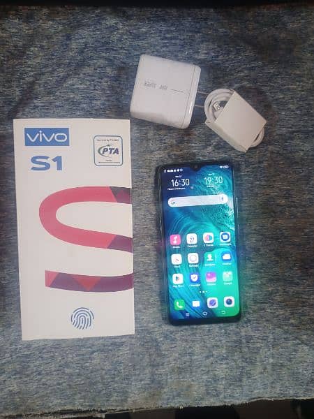 vivo S1 (8/256) ram with box and charger lush condition 2