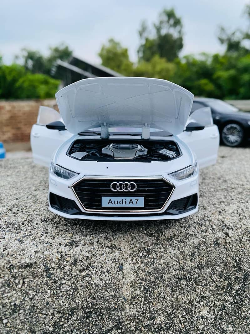 Audi A7 Scale 1/24 Diecast Model cars at happyToys206 2