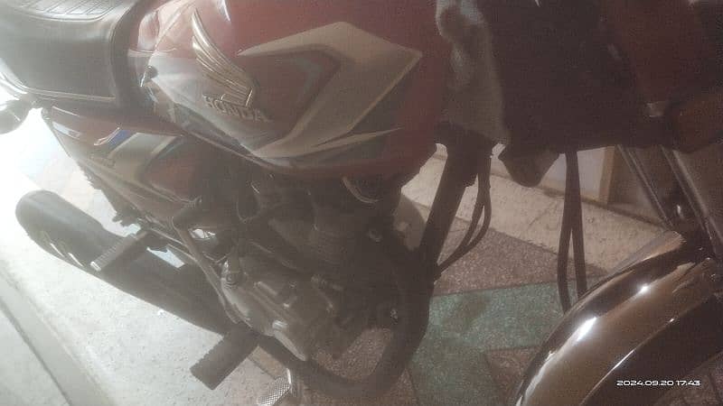 Selling my Lush Honda 125 CG 2022/23 ALL PUNJAB DIAMOND NUMBER 1