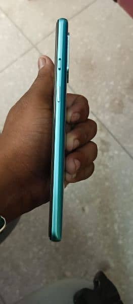 one plus 8t 2