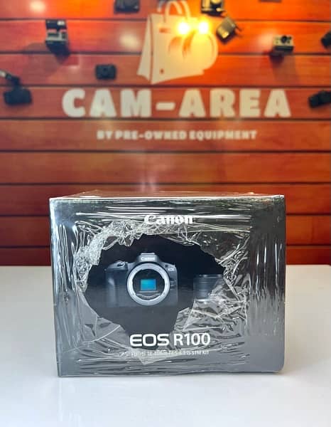 Canon EOS R100 with kit lens Brand new, 1