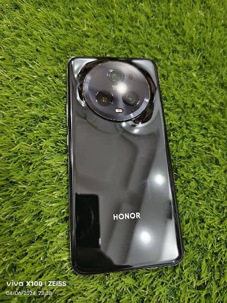 Honor magic 5 pro 1