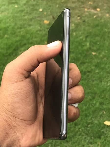 Samsung Galaxy S10 (128GB) 5