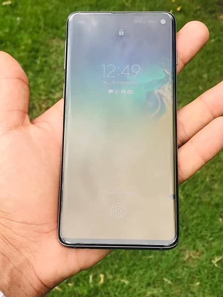 Samsung Galaxy S10 (128GB) 7