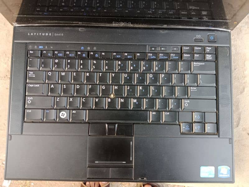 Dell laptop i5 Generation in new condition 3