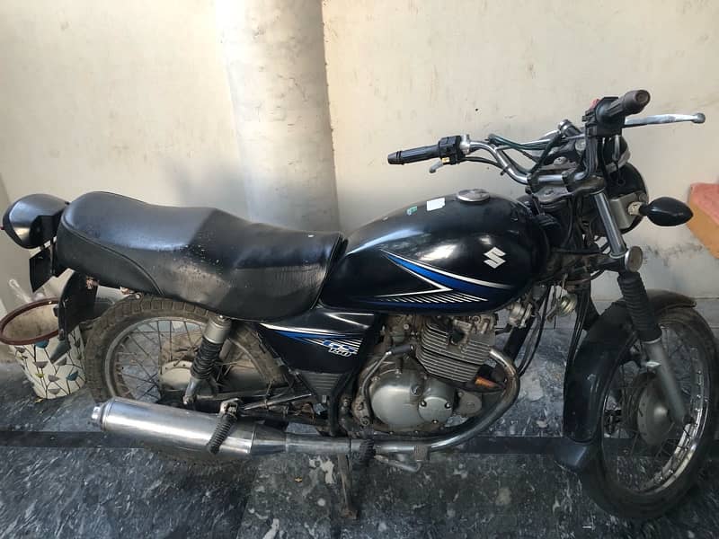 Suzuki gs 150 2015 model 0