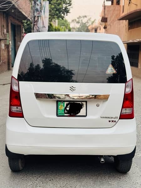 Suzuki Wagon R 2018 1