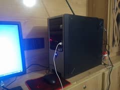 gaming setup PC and screen