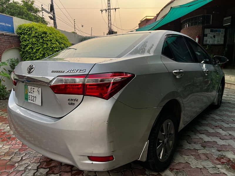 Toyota Corolla Altis 2016 3