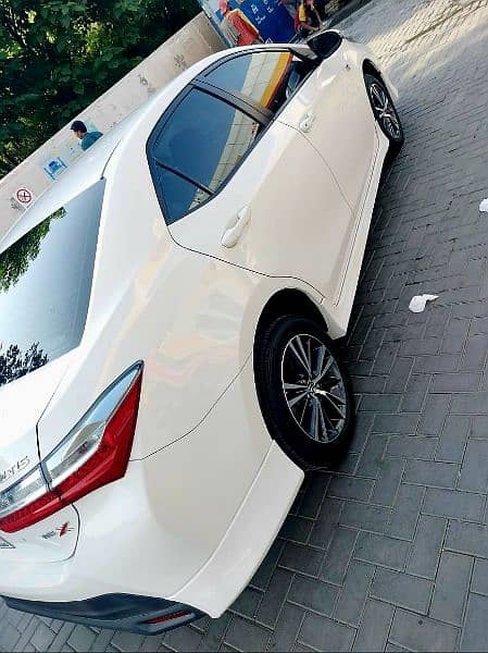 Toyota Corolla Altis 2022 3