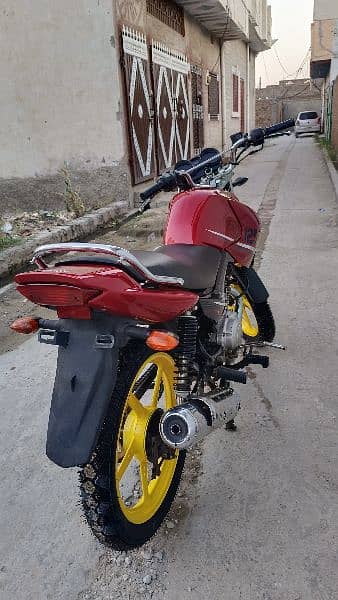 ybr 125g.  2016 modlle 2020 upgrade 8