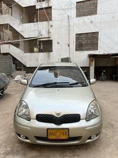 Toyota Vitz 2004