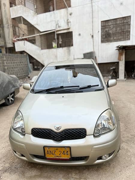 Toyota Vitz 2004 1