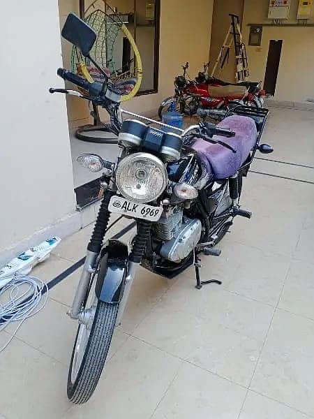 Suzuki GS 150 SE (special edition) 2