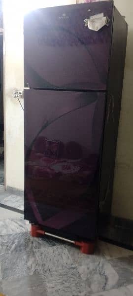 Electrolux Jumbo Size Refrigerator 0