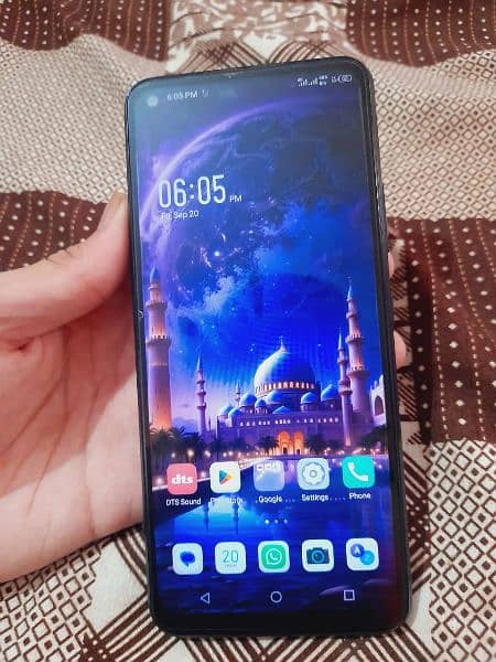 Infinix hot 10 4/64 pta approved 8/10 Condition 3