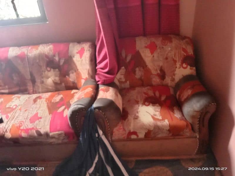 7 Seater Sofa home used 2