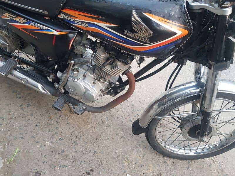 Honda 125 urgent sale 18 model 1