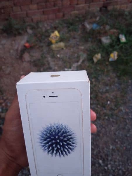 10/9 condition iPhone 6 7