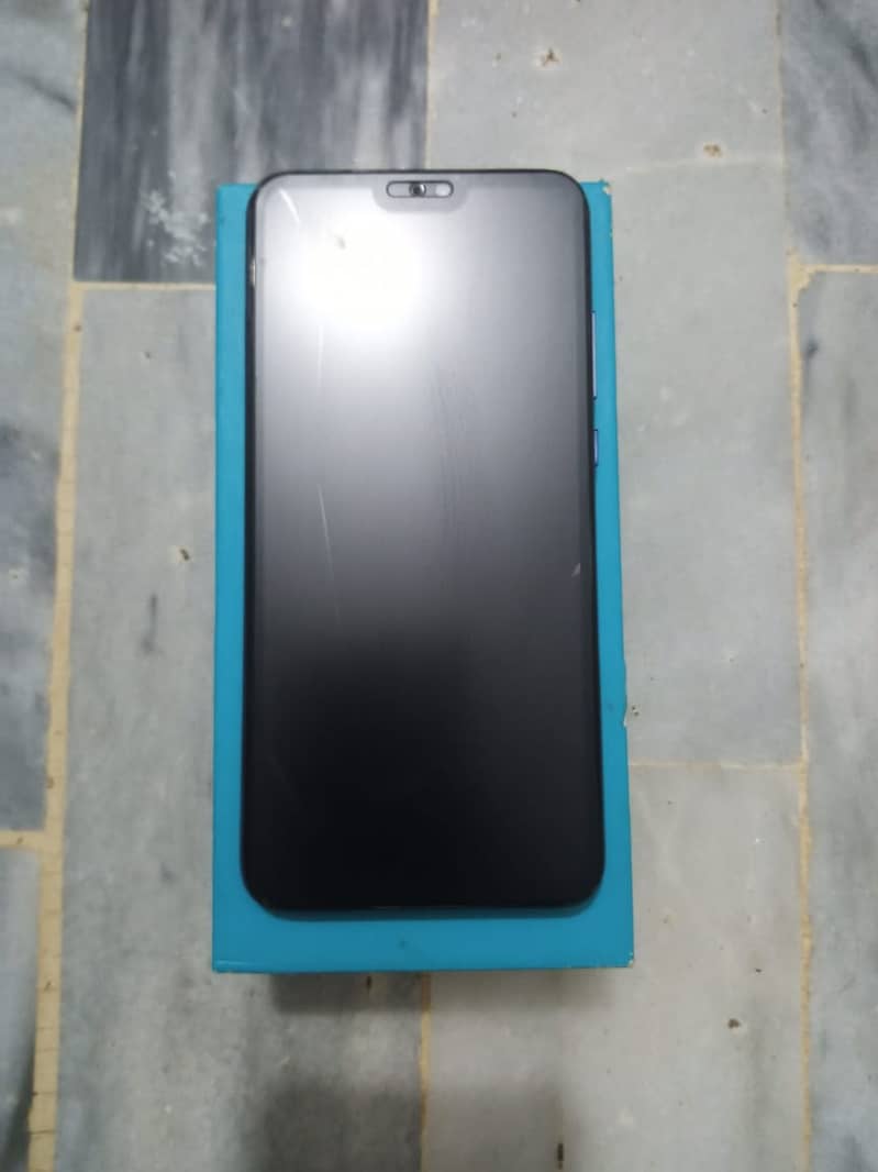 Huawei Honor 8x 4