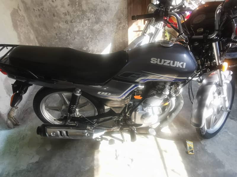 Suzuki GD 110s 2021 Luch Condition 10/10 Full Geniune Suzuki Bike 15