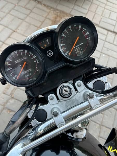 YBR 125G 6