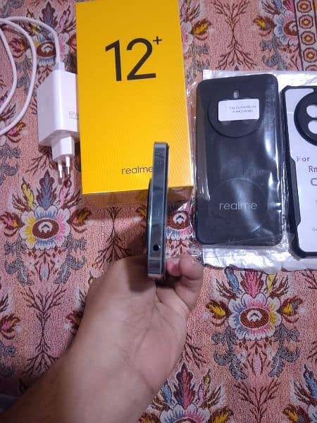 realme 12 plus 5g back 8/256 4