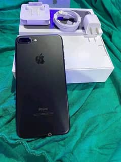 iphone 7 plus 128gb PTA approved 03457061567 My WhatsApp number