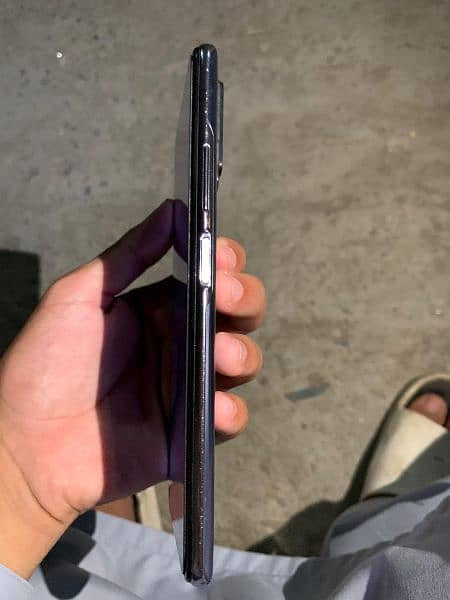 infinix note 10 pro (8/128) Gb 10/9 condition 03199275676 whtsp nmbr 3