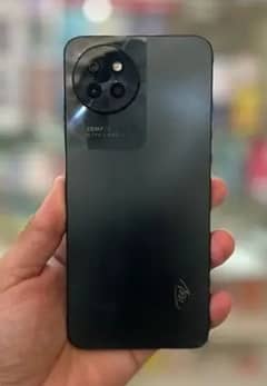 itel s23 8.128 full box 1 month us exchange bhi ho jai ga