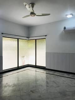 10 marla ground lock upper portion available for rent in bahria town phase 6