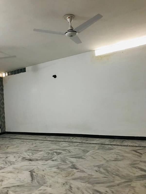 10 marla ground lock upper portion available for rent in bahria town phase 6 6