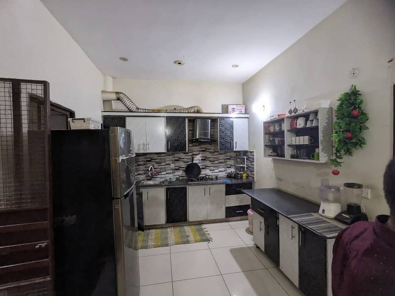 Well Maintained House For Sale at Gulistan e Jauhar Block 3 1