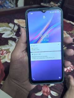 Vivo y20 4/64 in good condition