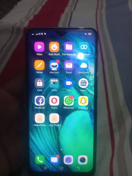 Vivo s1 4 128 0