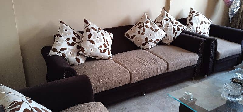 7 seater velvet luxury sofa set with wooden table 0